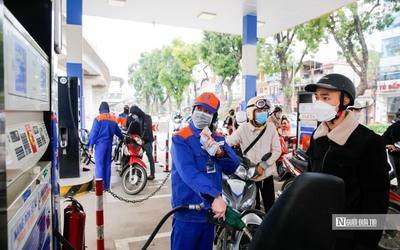 11 trong số 26 thương nhân đầu mối vẫn duy trì cung ứng xăng E5
