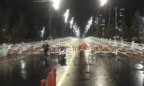 Đà Nẵng: Ban lệnh "giới nghiêm", nỗ lực di dời hơn 70.000 dân