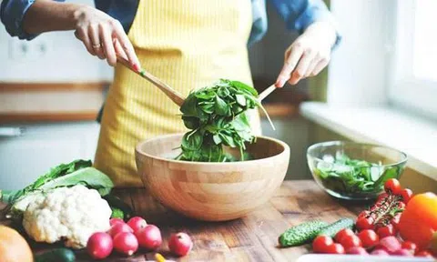 Chế độ ăn uống đẩy lùi dấu hiệu lão hóa cho phụ nữ sau tuổi 30