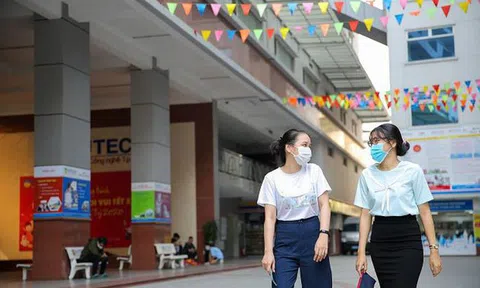 Hàng loạt trường ĐH ở TP HCM cho sinh viên nghỉ học để phòng ngừa Covid-19