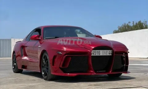 Toyota Celica 'lai' giữa Bugatti La Voiture Noire và Ford GT