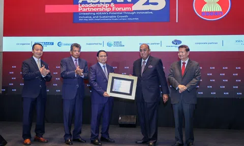 Thủ tướng Phạm Minh Chính được vinh danh nhà lãnh đạo ASEAN tiêu biểu