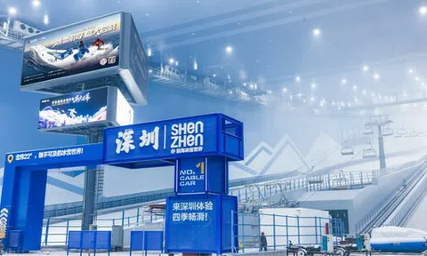 HUAFA SNOW BONSKI khai trương tại Thâm Quyến, tạo mái vòm trượt tuyết cao cấp hàng đầu thế giới
