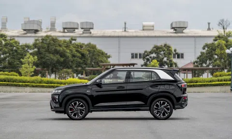 Xpander là xe xăng bán chạy nhất tháng, Hàn Quốc chỉ còn một mẫu