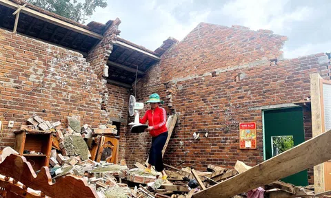 Quê hương gượng dậy sau những ngày đối mặt với lũ dữ