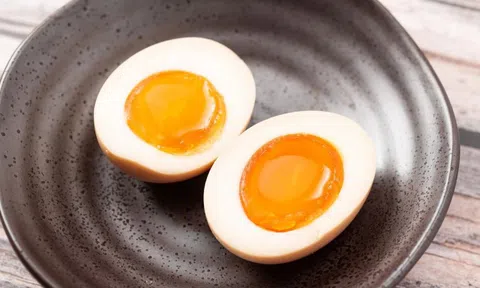 Kiếm 4 triệu follow chỉ bằng hai bình luận