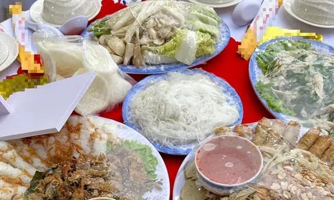 Tiệc tùng cuối năm chuẩn bị đồ ăn quá nhiều nhưng không phung phí