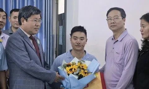 Máy bay quân sự rơi ở Đắk Lắk: Nam phi công bình phục, được xuất viện