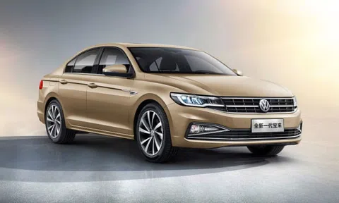 Đà giảm doanh số xe xăng ở Trung Quốc chưa có dấu hiệu dừng lại