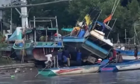 Thợ bị tàu cá đè tử vong