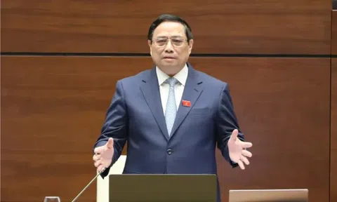 Thủ tướng Phạm Minh Chính cùng hai Phó thủ tướng nhận thêm nhiệm vụ