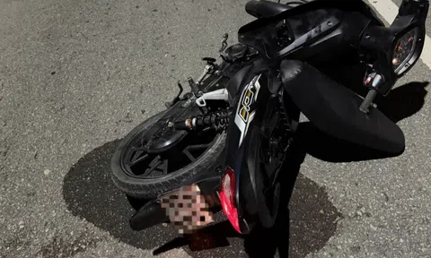 Nam sinh lớp 9 chạy xe chở 3, hai người tử vong