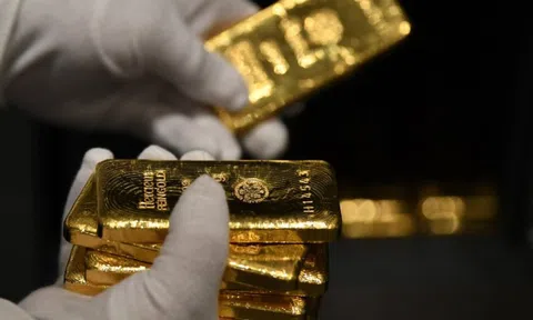 Ngày 3/2: Quỹ vàng lớn nhất thế giới bất ngờ bán gần 4 tấn vàng