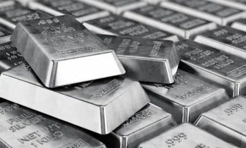 Chiều 5/2: Giá bạc Thượng Hải lại thủng mốc 100 USD/oz