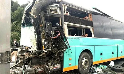 Tai nạn giao thông liên hoàn trên cao tốc Vân Phong - Nha Trang