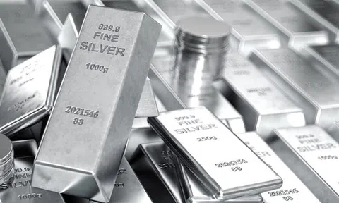 Giá bạc hôm nay 11/2, giá bạc trong nước giảm, ngược chiều với bạc thế giới