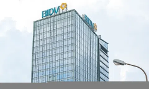 Một ngân hàng quốc doanh tạm dừng cho vay dự án bất động sản