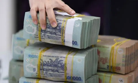 Cải cách tiền lương, đa dạng đãi ngộ với cán bộ, công chức giai đoạn 2026 – 2030