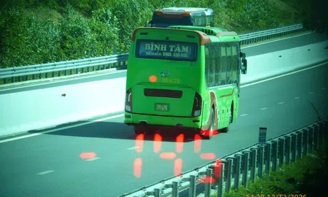 Cao tốc Vân Phong - Nha Trang cho chạy 90km/h, xe khách giường nằm chạy tới 145km/h
