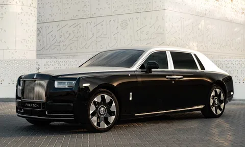Cận cảnh Rolls-Royce Phantom Arabesque độc bản mang phong cách Ả Rập