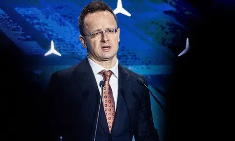 Hungary chặn khoản vay 90 tỷ euro của EU dành cho Ukraine