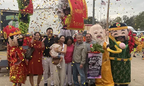 Tết ở Houston, nhớ đường Trần Phú, chợ Xóm Mới...