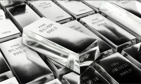 Giá bạc Thượng Hải bứt tốc sau kỳ nghỉ Tết