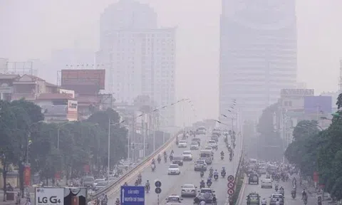 Chất lượng không khí Hà Nội có dấu hiệu “dễ thở” hơn, nhưng nhiều khu vực vẫn ở mức kém