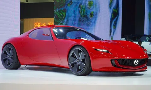 Vừa mở bán ở Việt Nam, Mazda Miata MX-5 đã sắp 'điện hóa'?