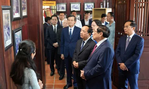 Kỷ niệm 120 năm ngày sinh Thủ tướng Phạm Văn Đồng: Biểu tượng phụng sự Tổ quốc