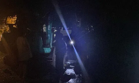 Dọn rác cống thoát nước, người đàn ông bị nước cuốn chết