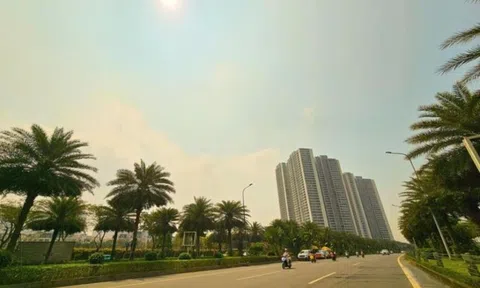 Đầu xuân miền Bắc nắng 34°C, oi bức như giữa hè