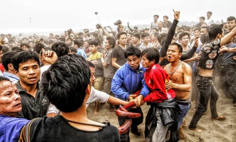 Năm nào cũng như năm nào