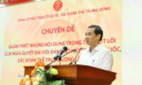 'Đại biểu của dân phải nói đi đôi với làm'