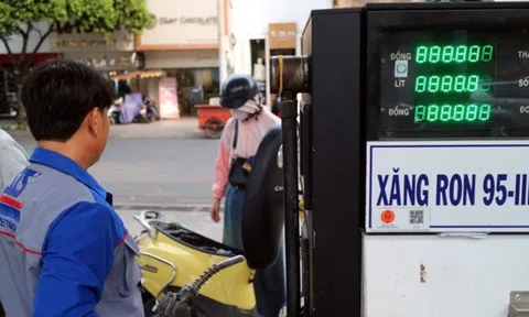 Doanh nghiệp tại TP.HCM thu hồi thông báo tạm ngưng bán xăng dầu