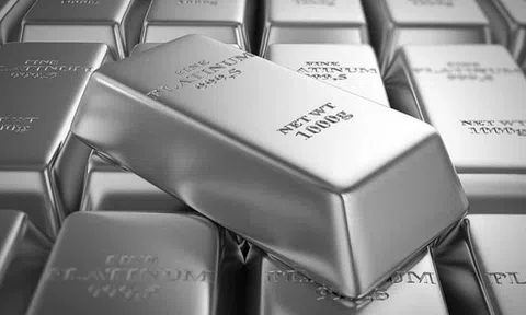 Giá bạc hôm nay 5/3: Giá bạc giảm mạnh sau khi chạm đỉnh