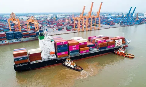 Tàu thuyền Việt Nam vẫn mắc kẹt tại khu vực xung đột Trung Đông