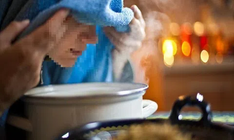 Trị cảm cúm theo cách "lạ đời", người phụ nữ bị hôn mê