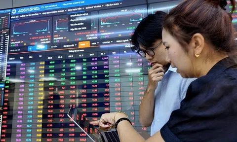 VN-Index mất hơn 113 điểm trong 1 tuần, chuyên gia chỉ tên nhóm cổ phiếu ở "vùng quá bán"