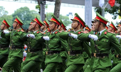 Bộ Nội vụ phản hồi kiến nghị áp dụng phụ cấp đặc biệt 30% với công an cửa khẩu