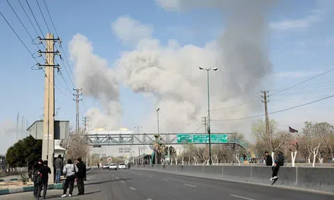 Các nhà lập pháp Mỹ lo ngại ông Trump có thể đưa lực lượng trên bộ tới Iran