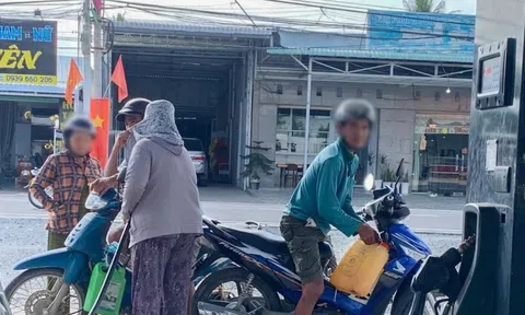 Kiểm tra xử lý cửa hàng xăng dầu có dấu hiệu ‘găm hàng' ở Vĩnh Long