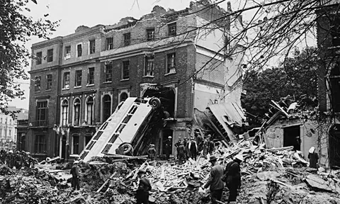 Ném bom: Lịch sử ác mộng của chiến tranh - Kỳ 3: Đại bàng Đức và chiến dịch sư tử biển