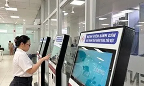 Bệnh viện Bình Dân hướng tới trung tâm đào tạo phẫu thuật robot của khu vực