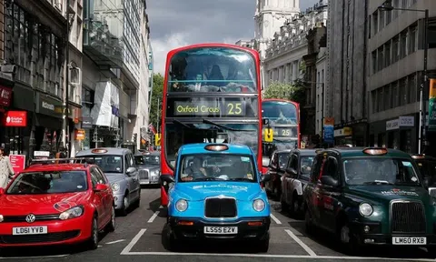 Các quốc gia làm gì với giao thông khi giá xăng tăng?