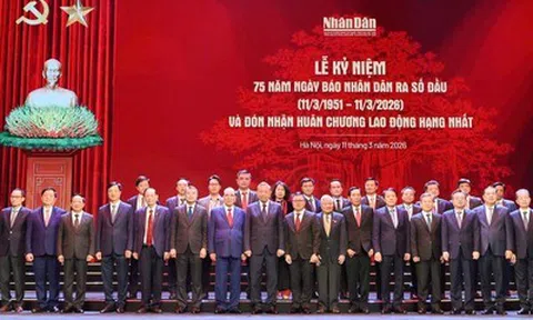 Báo Nhân Dân nhận Huân chương Lao động hạng Nhất dịp kỉ niệm 75 năm ngày ra số đầu tiên