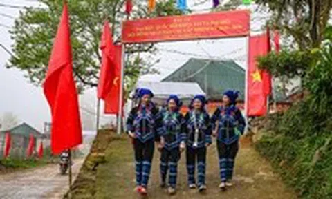 Rộn ràng vùng biên Y Tý trước 'ngày hội toàn dân'