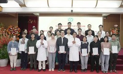 Bệnh viện Bạch Mai tuyển dụng hơn 100 bác sĩ nội trú