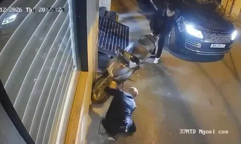 Danh tính người đi Range Rover chọc thủng lốp xe máy