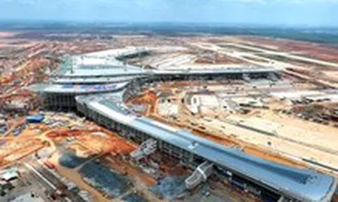 Thủ tướng yêu cầu duy trì hoạt động bình thường của ACV và tiến độ sân bay Long Thành